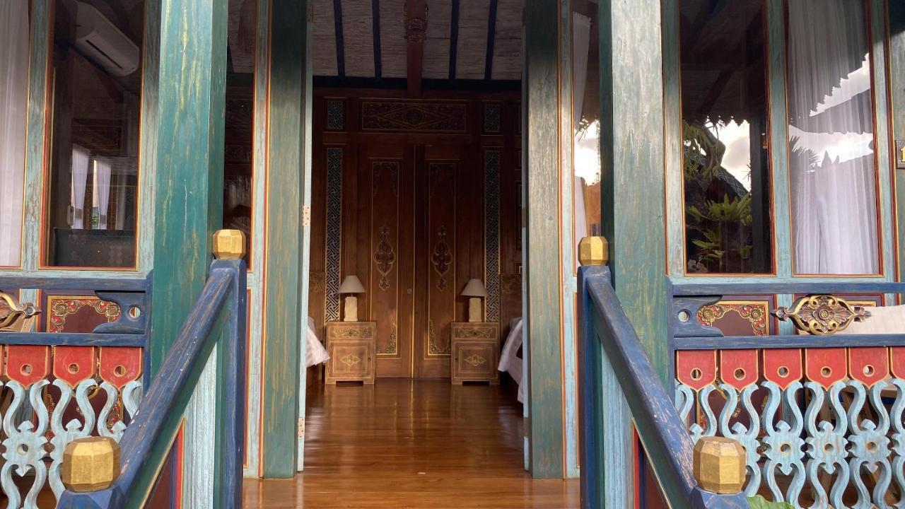 Villa Telaga Wana สุขาวาตี ภายนอก รูปภาพ