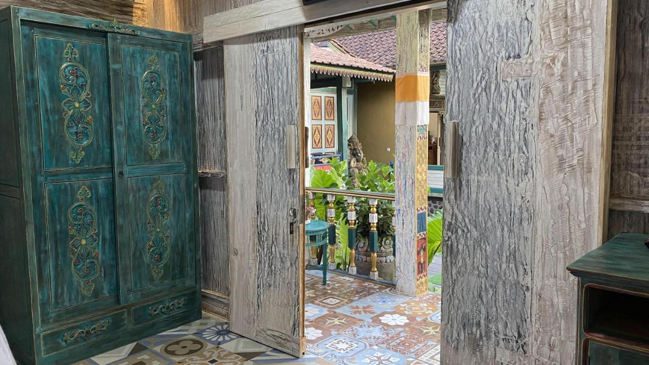 Villa Telaga Wana สุขาวาตี ภายนอก รูปภาพ
