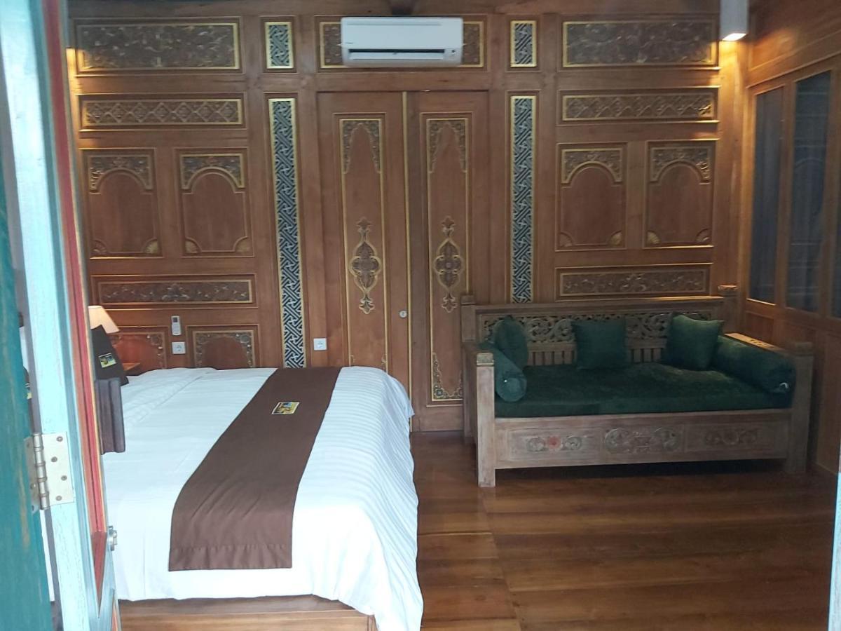 Villa Telaga Wana สุขาวาตี ภายนอก รูปภาพ